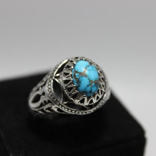 فيروز نيشابوري