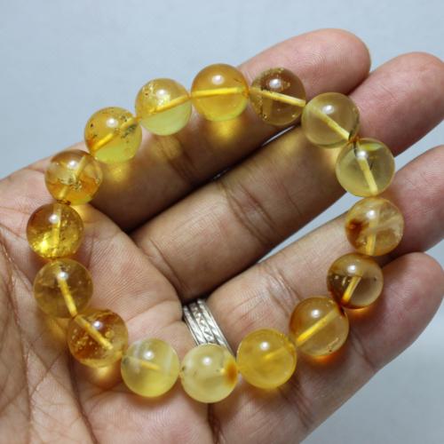 اسوارة كهرمان