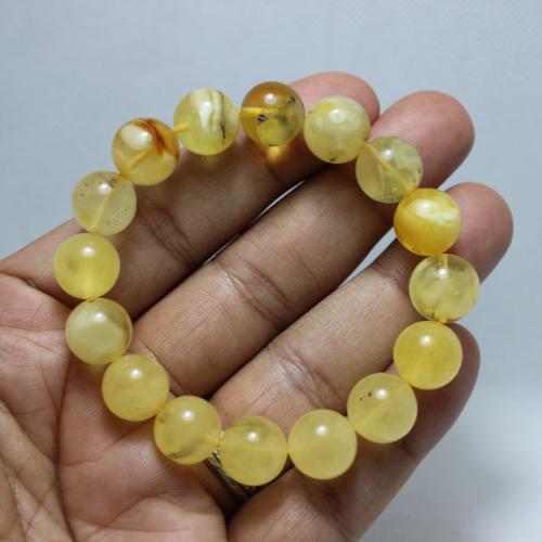 اسوارة كهرمان