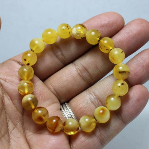 اسوارة كهرمان