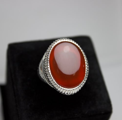 عقيق يماني ياقوتي