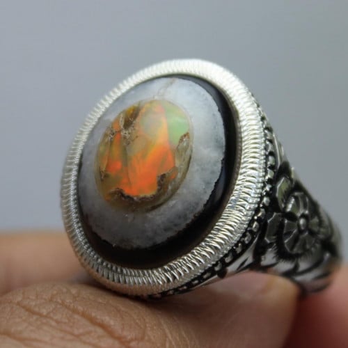 سليماني فاخر مطعم بالاوبال