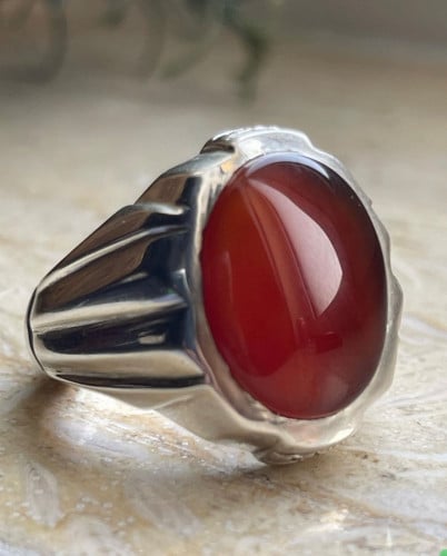 عقيق يماني ياقوتي