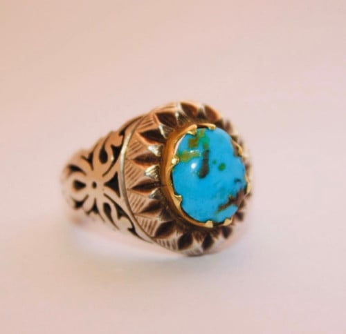 فيروز نيشابوري