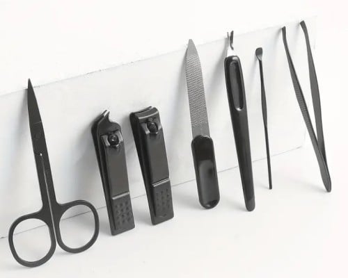 العناية بالاظافر , تقليم الاظافر , مبرد اظافر