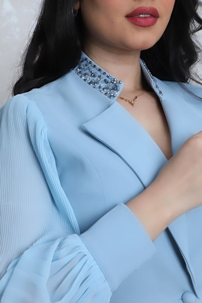 طقم رسمي انيق مع اكمام بليسيه