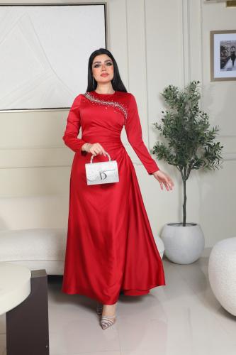 فستان ناعم بكرستال من الرقبه