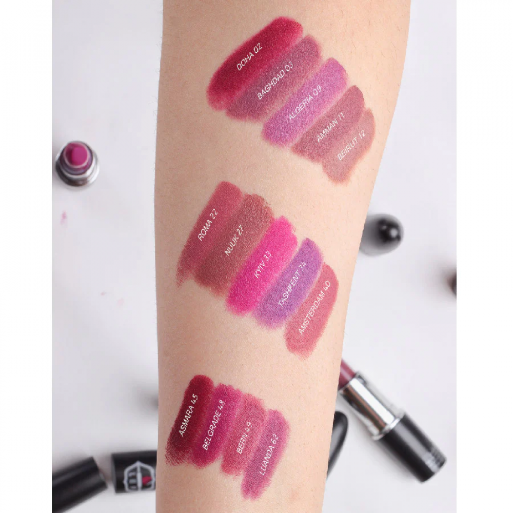 احمر شفاه مطفي