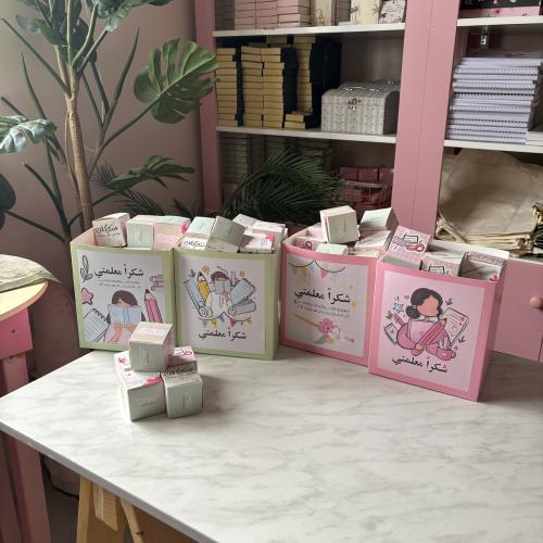 صندوق توزيعات الشوكولاته