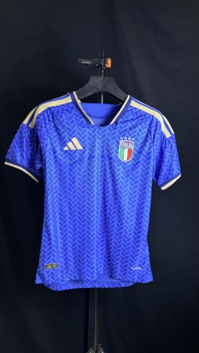 منتخب ايطاليا (الاساسي)