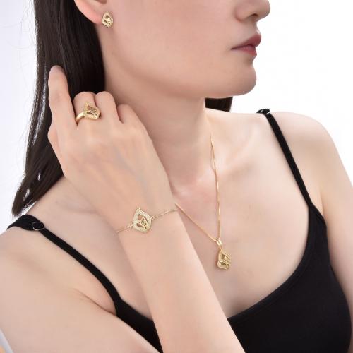 طقم إكسسوار نسائي WY11 (سلسال+اسواره+خاتم +حلق)