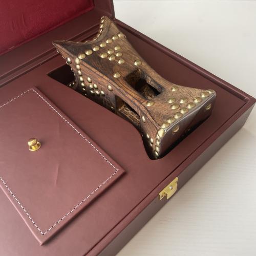 بوكس إهداء فاخر