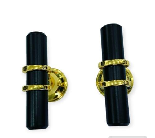 مسكه يد اسود خاتم ذهبي 5سم*3.5سم