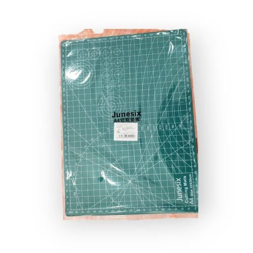 فرشة تقطيع A4