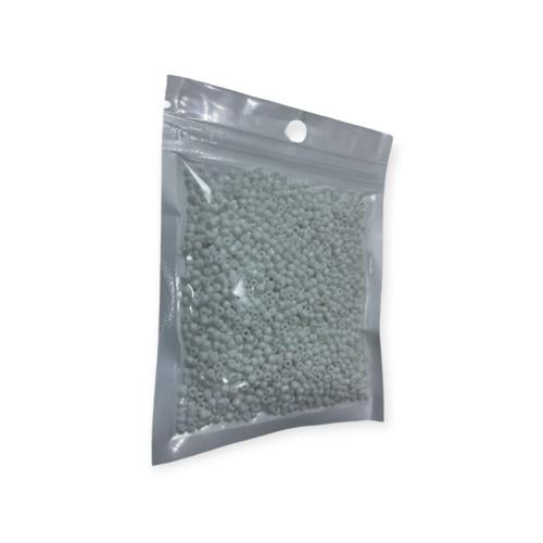 خرز ملون 6 ملي ابيض لماع