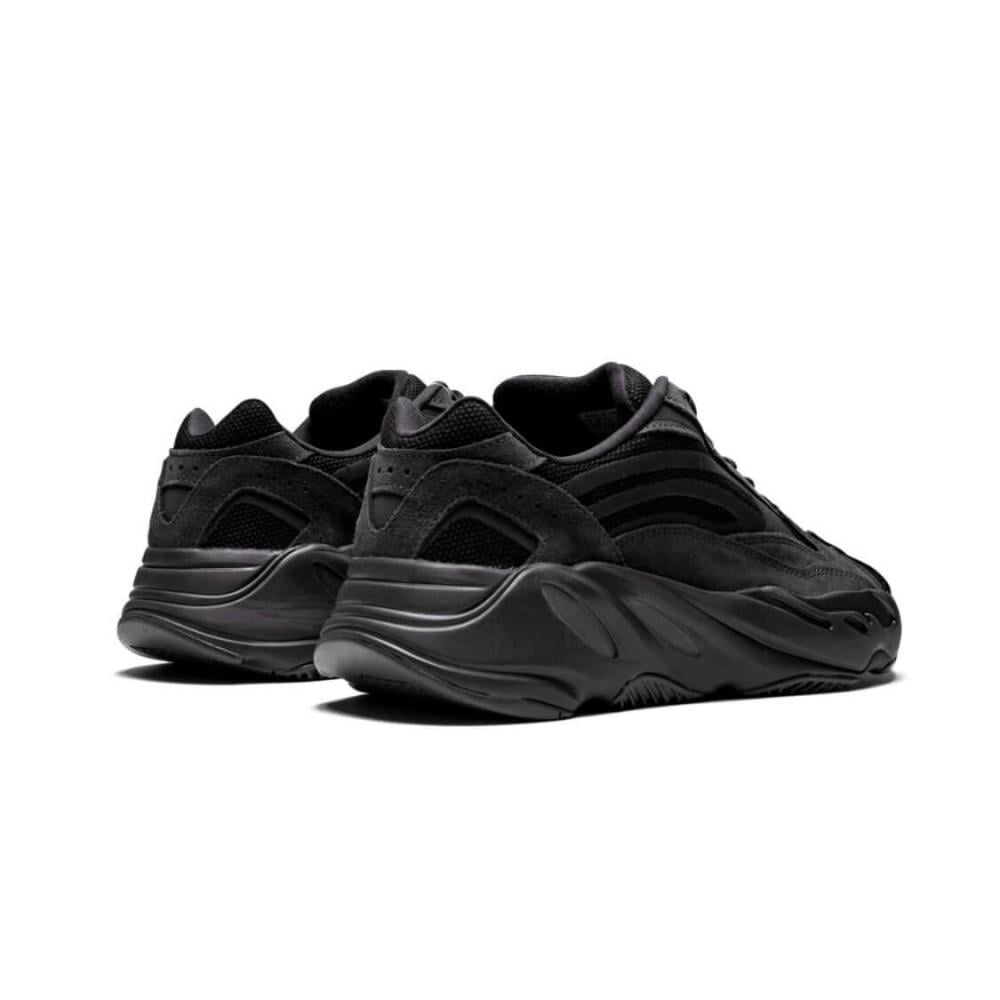 YEEZY BOOST 700 V2 "Vanta"