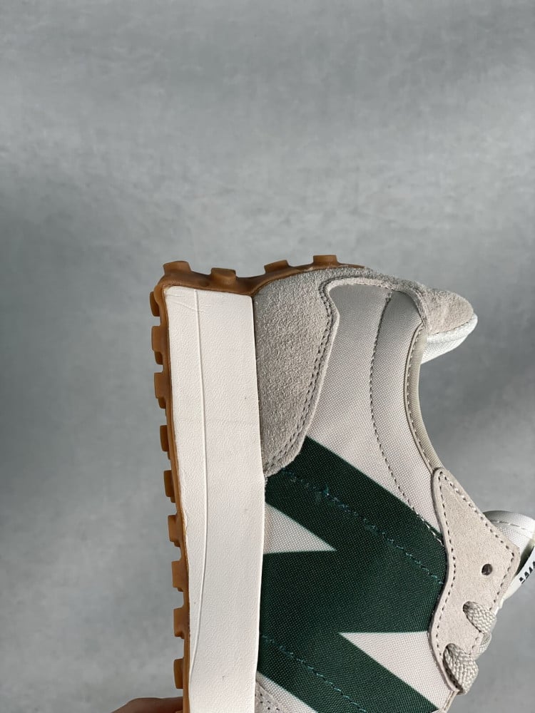 New Balance 327 'Green' روول بوتيك أحذية نايك وأديداس وبوما ونيو