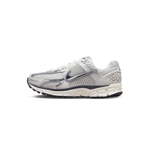 Nike VOMERO 5 "Metallic Silver"