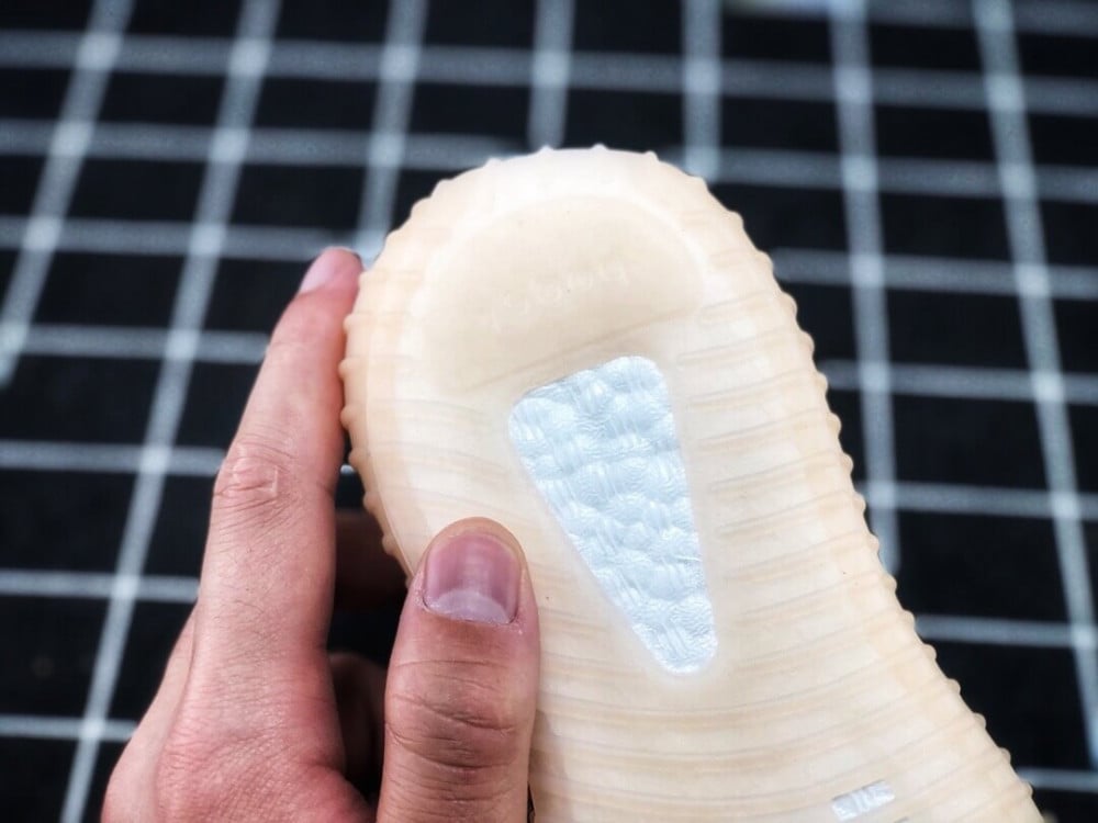 Yeezy Boost 350 V2 'Synth' Kids اطفال