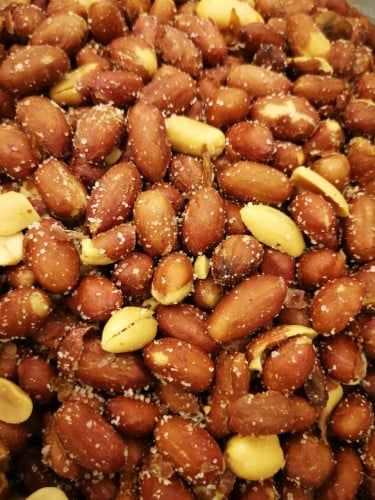 لوز سوداني مع القشر 250ج