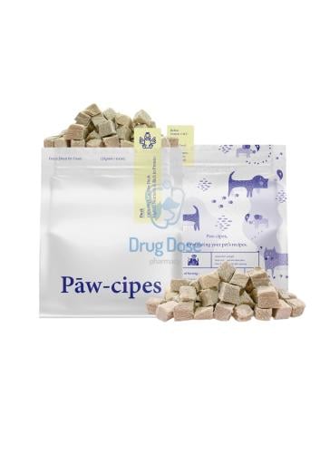 سناك مكعبات البط المجفف بالتبريد من شركة Paw Cipes