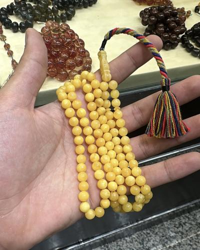 مسباح كهرمان قديم