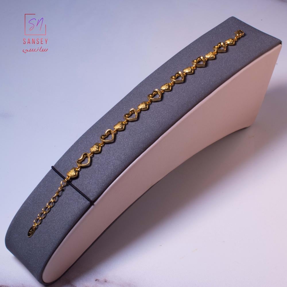 اسوارة قلوب مطلية ذهب