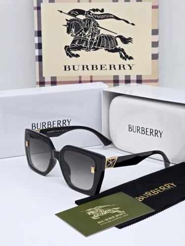 نضارة نسائية - Burberry