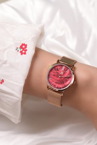 ساعة نسائية ضمان سنه وضد الماء