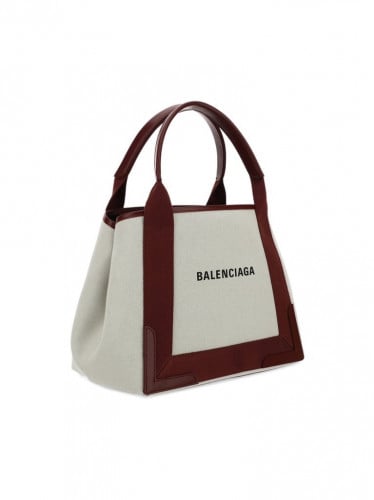 Width: 31cm, Height: 24cm, Depth: 18cm,