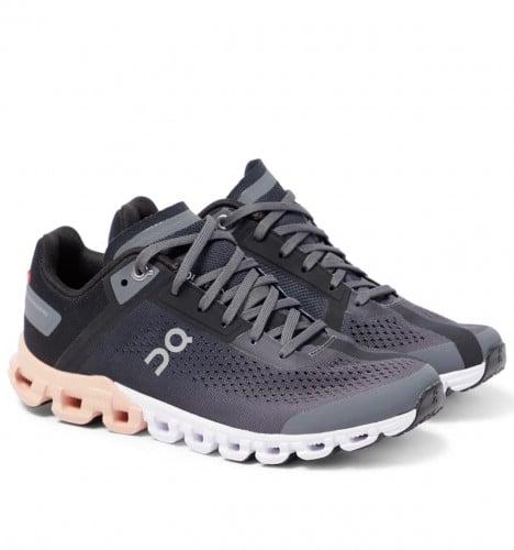 ON Cloudflow sneakers