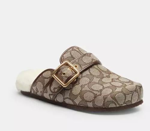 Ashton Clog In Signature