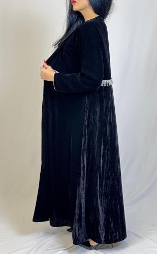 بلاك سارا Black Sara عباية باللون الاسود