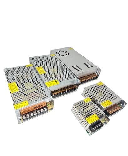 محول من 220 فولت إلى 12 فولت