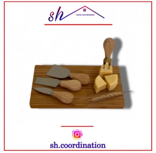 طقم من اربع سكاكين لتقطيع الجبنه