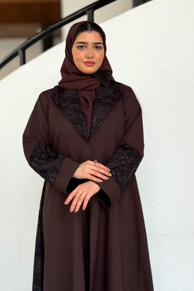 عباية بقماش جاكار خلية بني