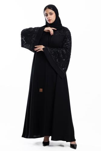 عباية لجين بسواد حالك