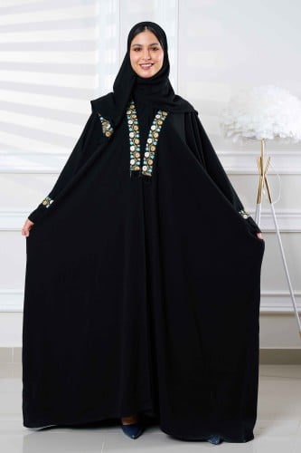 عباية بشت بتدخيلات تطريز وهدب كرستال