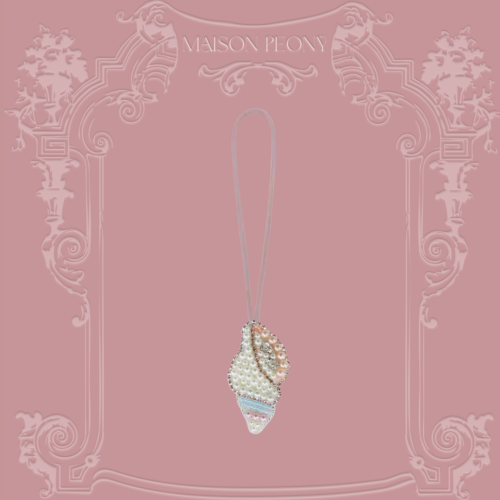 SEA SHELL CHARM