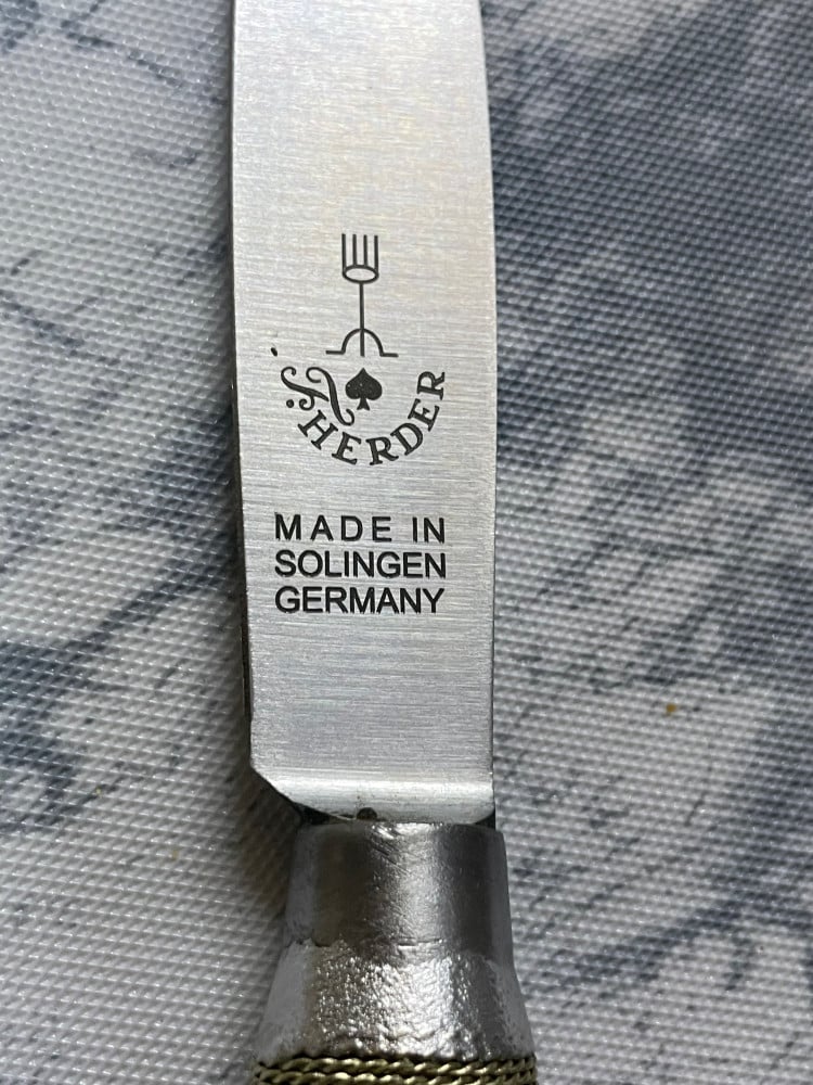 سكين ام شوكه الالمانيه الاصليه معدن كربون استيل صغيره مقاس 10