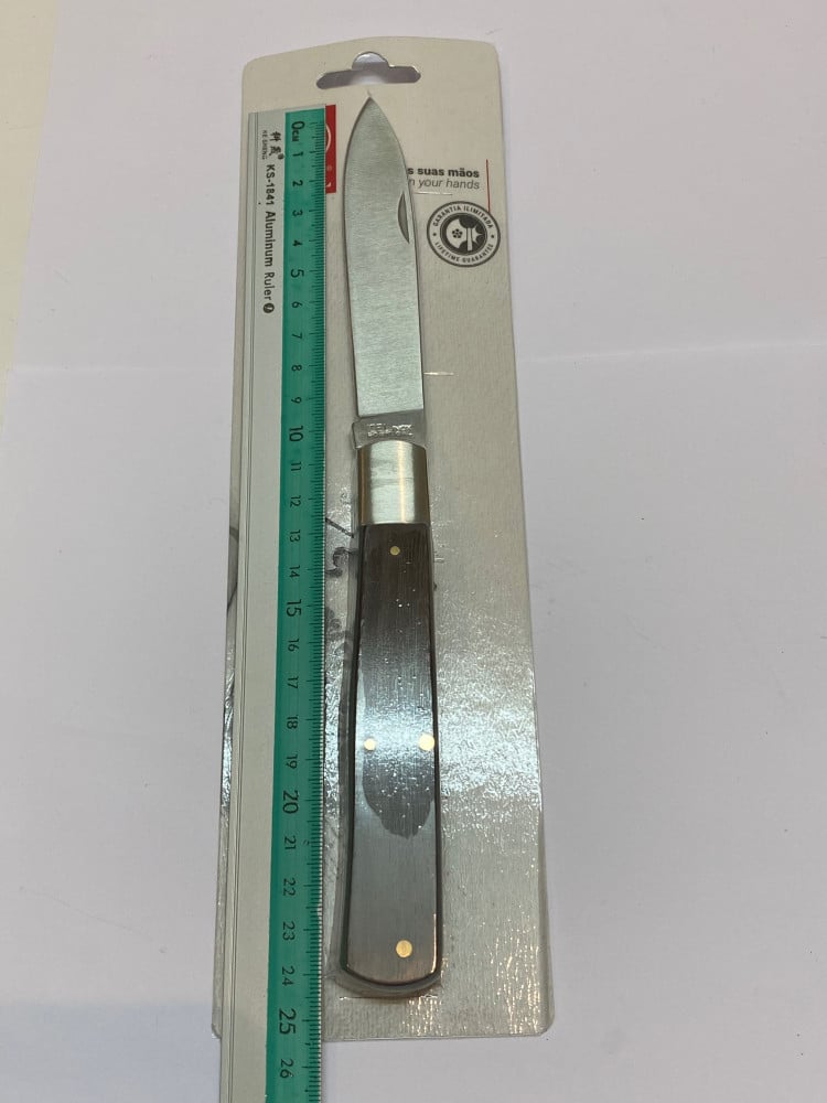 مطوه برتغاليه عاليه الحوده حجم كبير  لون بني