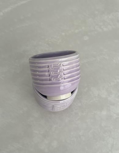 كوب بعبارة ( على الحلوة والمُرة)