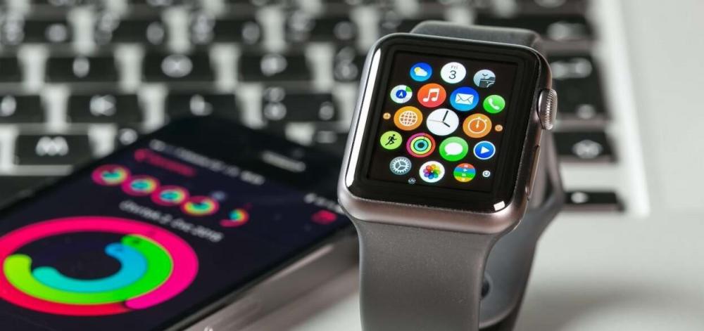 الساعة الرقمية لليد من متجر تيك كوليكشن