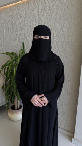 عبايه فخمه