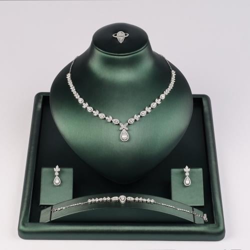 قطرة التاج