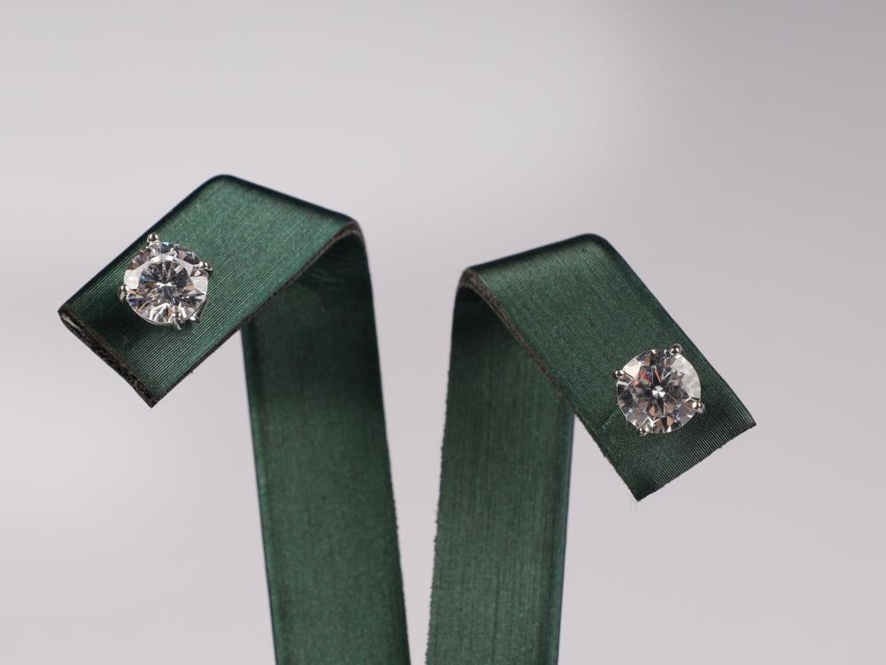 نقاء اقراط فضه 925 بديل الالماس حلق