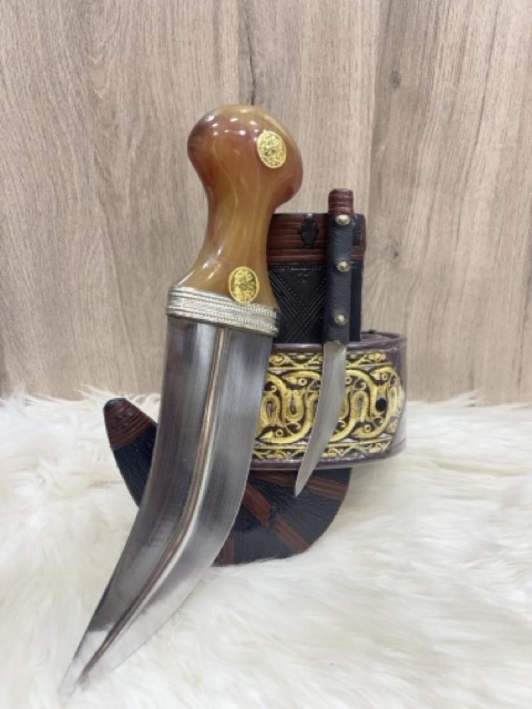 جنبية نجراني مكعبة