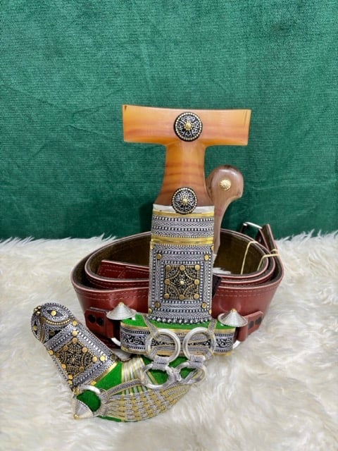 جنبية خنجر حك زراف