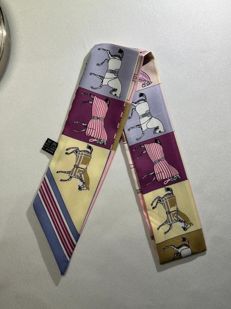 سكارف شنطة هديه