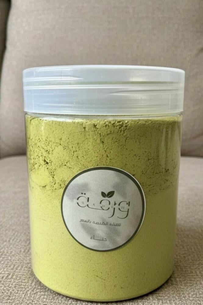 حناء عضوي كبير